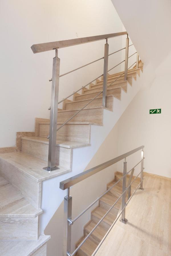 Fl56 - New 3Storey House - Private Entrance & Roof Il-Furjana Buitenkant foto